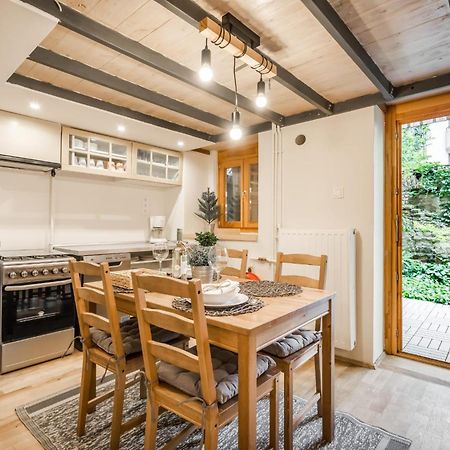 Wellness Wonderland: Garden, Sauna, Jacuzzi In Cbd Budapest Bagian luar foto