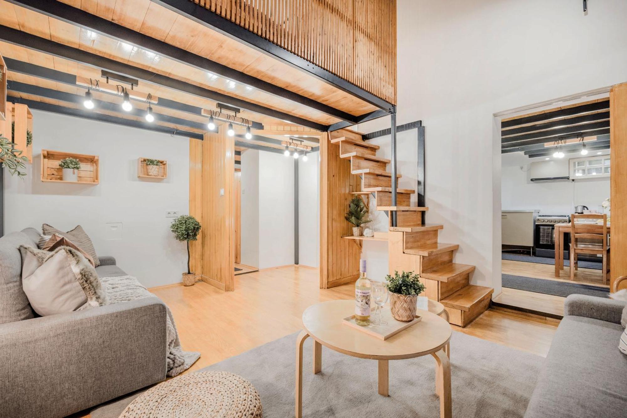 Wellness Wonderland: Garden, Sauna, Jacuzzi In Cbd Budapest Bagian luar foto
