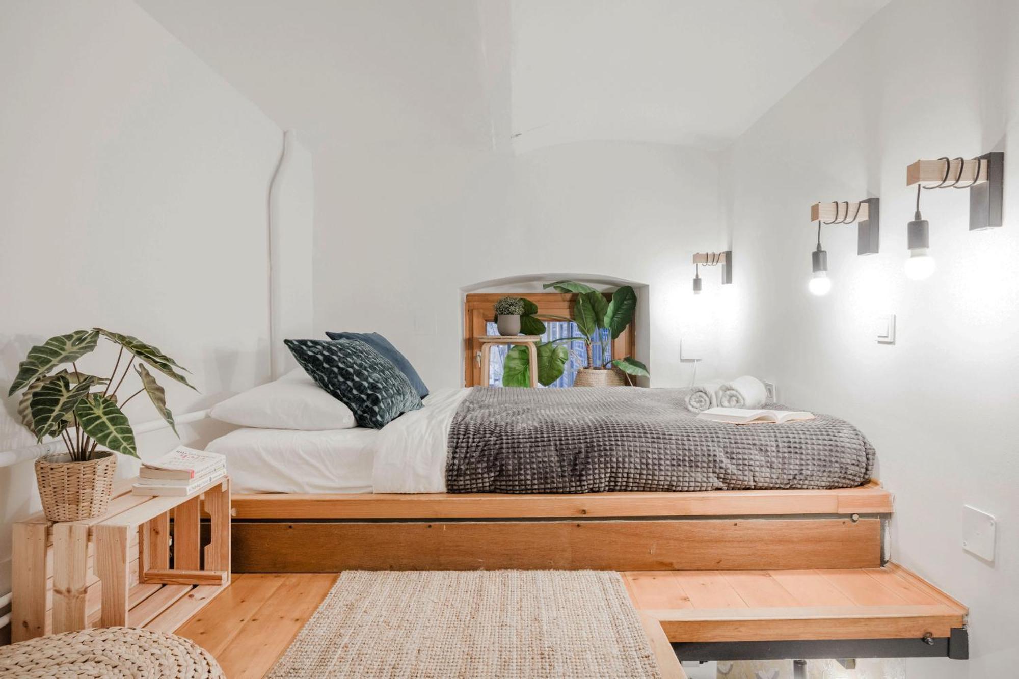 Wellness Wonderland: Garden, Sauna, Jacuzzi In Cbd Budapest Bagian luar foto