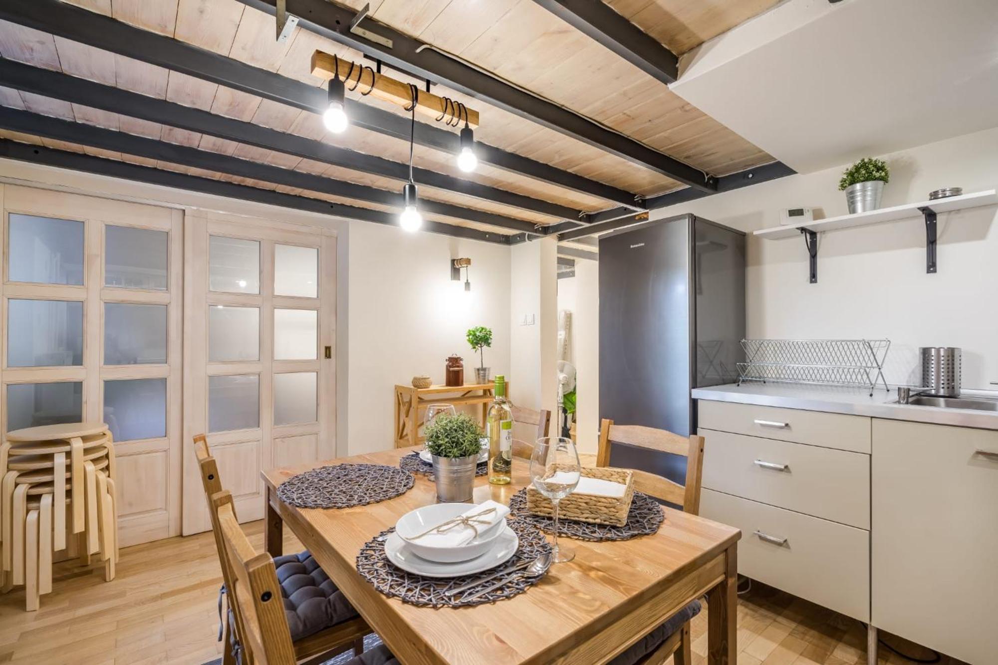 Wellness Wonderland: Garden, Sauna, Jacuzzi In Cbd Budapest Bagian luar foto